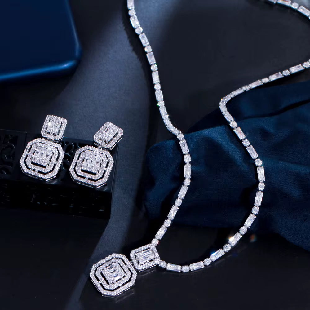 Diamanté Swarovski minimalist bridal set