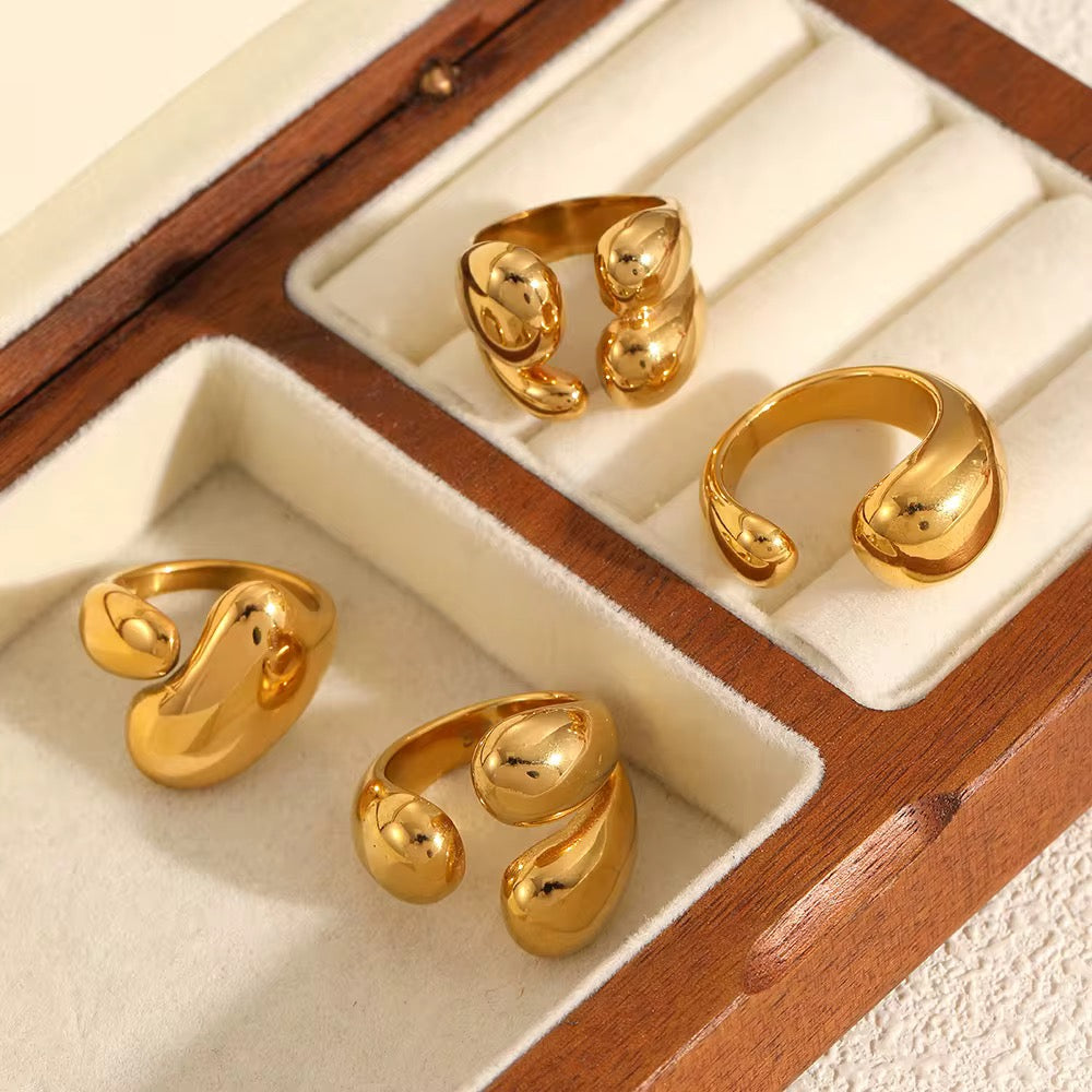 KNUCKLE AESTHETIC RINGS