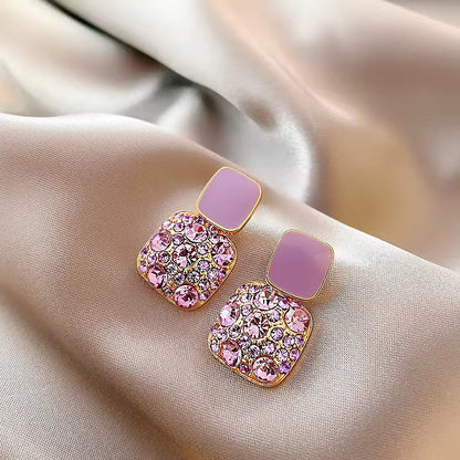 Crystal rhinestoned earring