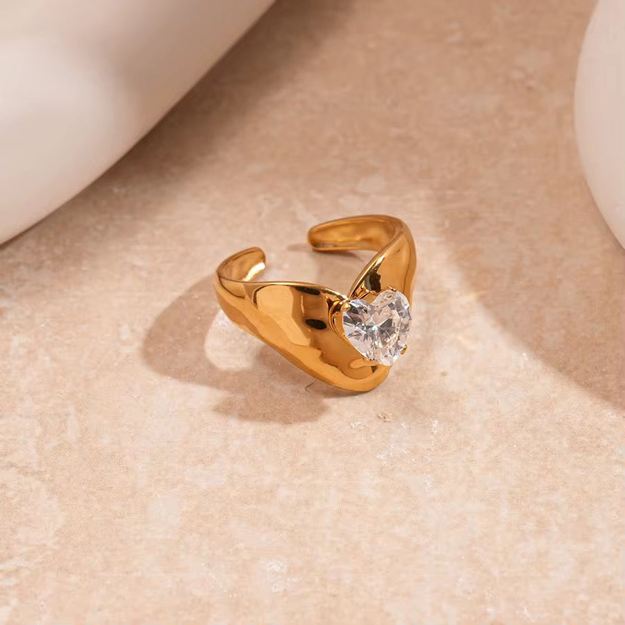 KNUCKLE AESTHETIC RINGS
